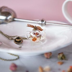 Κρεμαστό «Romantic Teapot»
