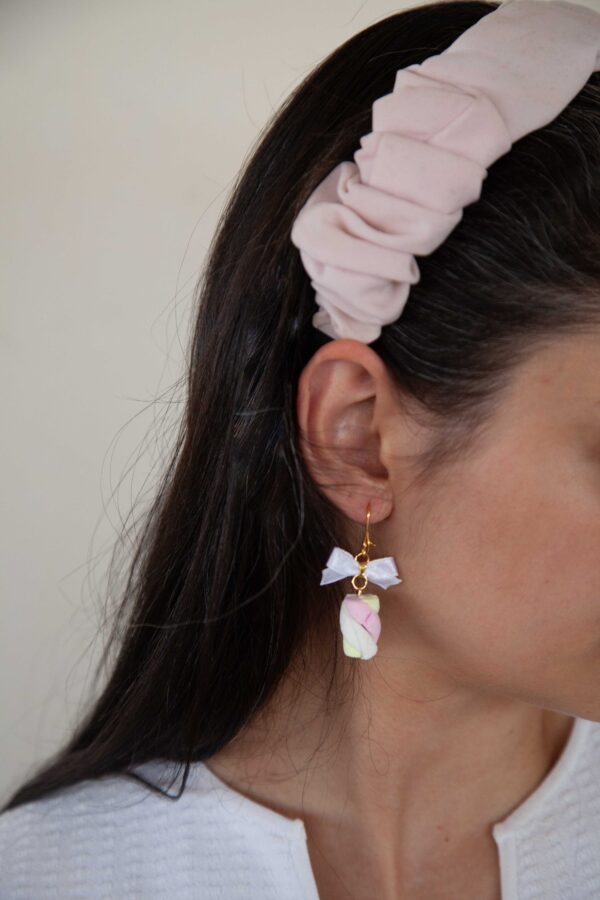 Σκουλαρίκια “Gold Marshmallow Bows” - Image 3
