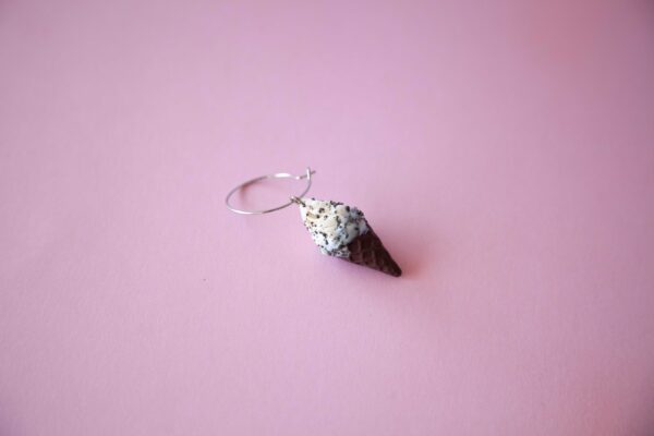 Σκουλαρίκια Παγωτό Μηχανής "Cookies & Cream Hoops" - Image 10